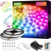 Set 15m LED trak RGB IP20 -2x7,5m glasbeni prikazan v živahnih, spreminjajočih se barvah.