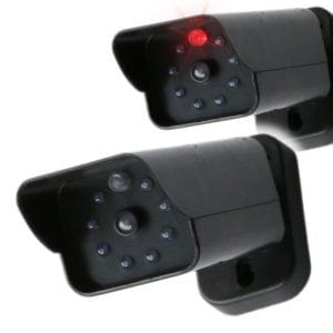Črna lažna kamera z LED - bullet AKCIJA 21 Črna lažna kamera z LED - bullet AKCIJA