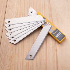 10x Nadomestna kvalitetna rezila 9mm