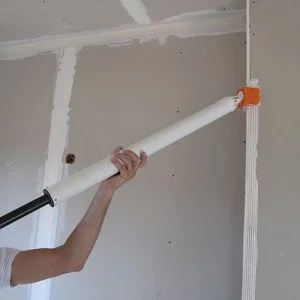 Fugenrohr zum Verbinden und Füllen von Gipskartonfugen 101 cm