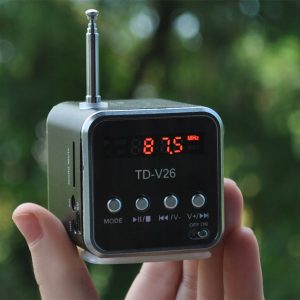 LED brezžični USB akumulatorski FM radio LCD MP3 Bluetooth