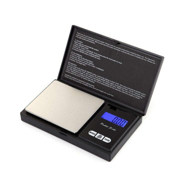 Digitalna žepna tehtnica 500-0,01g - osvetljena LCD 3 Digitalna žepna tehtnica 500-0,01g z osvetljenim LCD zaslonom za natančno tehtanje.
