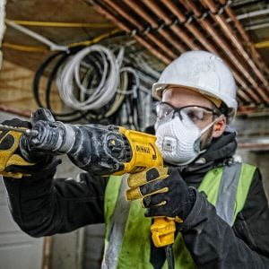 710W udarni vrtalnik sds plus 2J D25033K + kovček