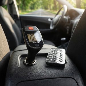 Alternative view of Avto FM oddajnik MP3 SD USB 12-24V + daljinski upravljalec