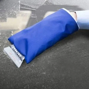 Alternative view of Močno strgalo za led z rokavico