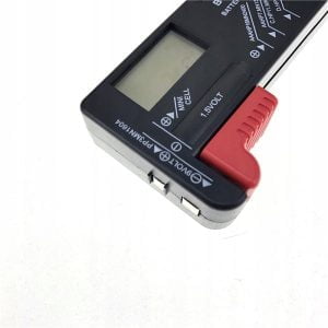 Univerzalni digitalni tester baterij z LCD