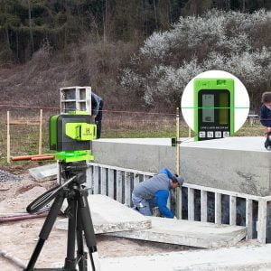 PROFI 12 linijski laser 360 z akumulatorjem + daljinec