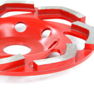 Diamantna segmentna plošča za brušenje betona enojni L 125x22,2mm 15 a red and silver circular object