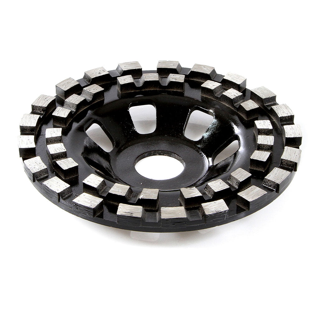 Diamantna segmentna plošča za brušenje betona dvojna točka 125x22,2mm 9 a black circular object with silver colored diamond bits