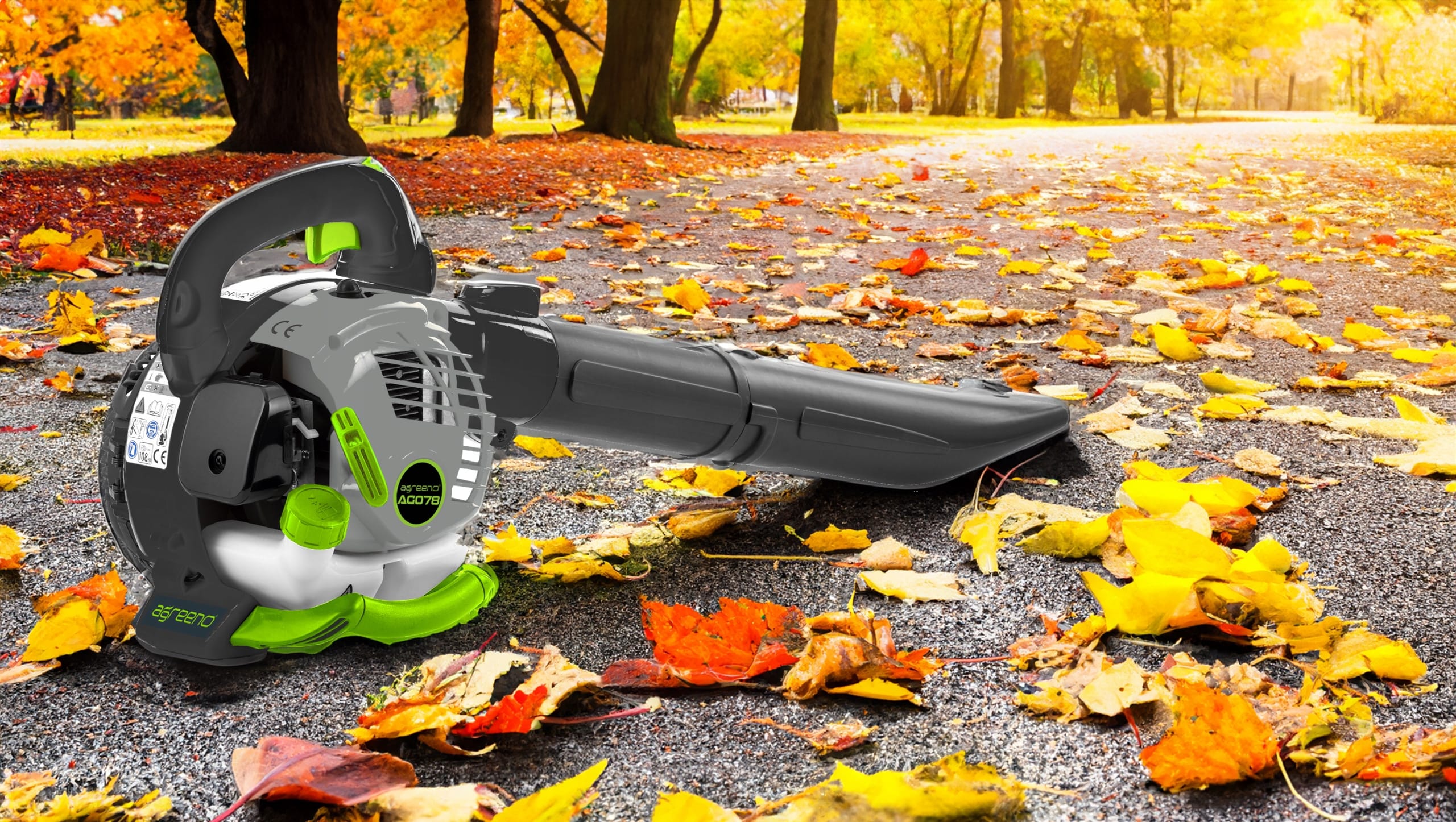 2v1 motorni pihalnik in sesalnik listja + vreča 7500vrt/min puhalo 12 a leaf blower on the ground