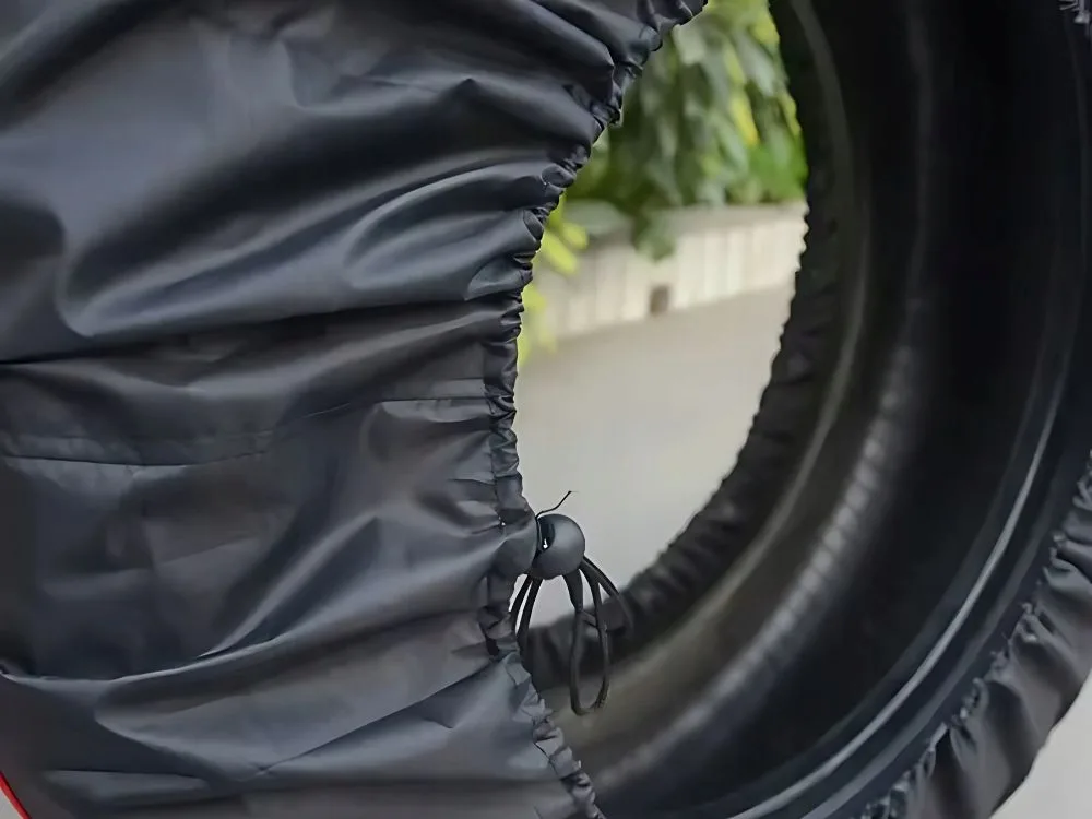 Set of four car tire covers with handles